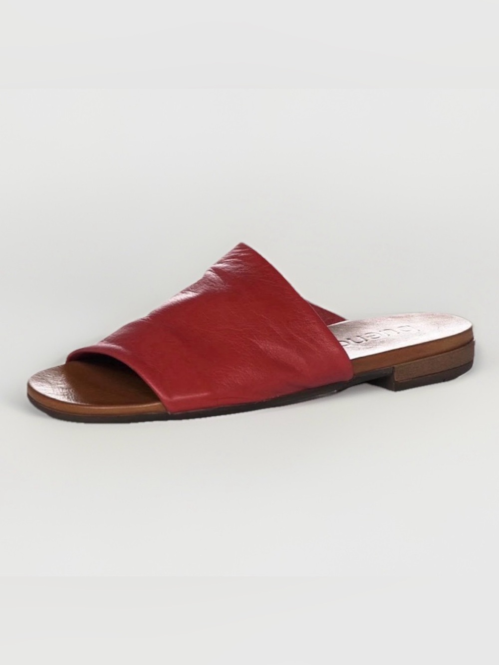 Bueno Turner Women’s Red Leather Sandals Made in Italy Slides Minimalist Boho 37